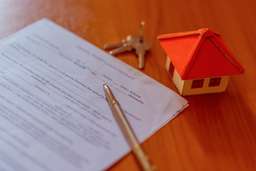 The Difference Between Property Deeds and Titles: What Homeowners Need to Know